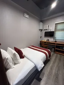 Kekehyu Business Hotel - Room
