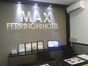 Max Ferringhi Hotel - Recepción