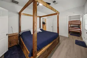 The Bunkhouse at The Flyin H Ranch - Rum
