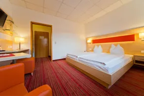 City Hotel - Room