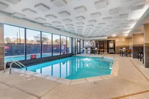 Drury Inn & Suites Atlanta Airport - Piscina