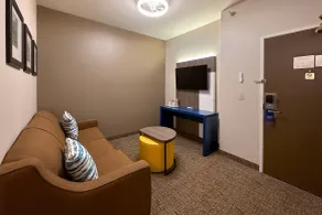 Comfort Inn & Suites Geneva- West Chicago - Chambre