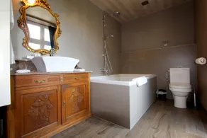 Chateau de l Aviette - Rancennes - Salle de bain
