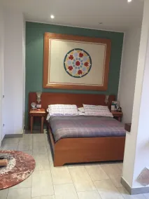 International Garibaldi - Room