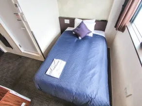HOTEL LiVEMAX Kyoto Kamogawamae - Værelse