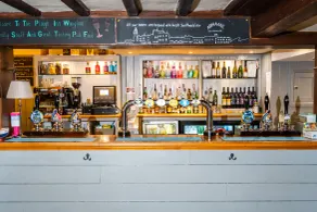 The Plough Inn - Restaurant