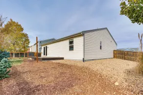 Fenced-in Yard w/ Deck: Pet-friendly Lochbuie Home - Innenbereich
