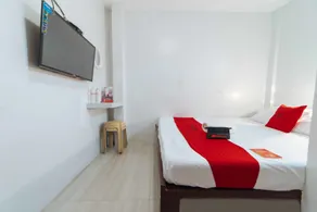 RedDoorz @ San Antonio Binan - Habitación