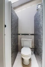 Hostel Cabo Frio - Bathroom