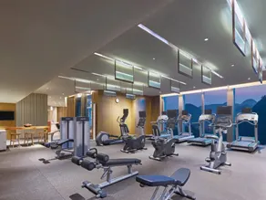 New World Guiyang Hotel - Fitnessbereich