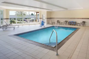 Courtyard by Marriott Wayne Fairfield - Piscine