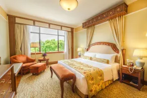 Shangri-La Hangzhou - Room
