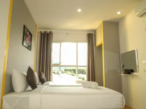 The Sunflower Holiday Hostel - Room