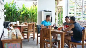 NamaStay Hostel Ubud - Restaurant