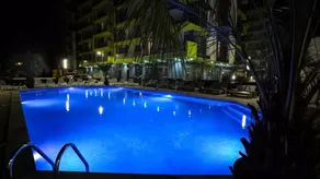 Alezzi Beach Resort - Pool