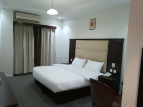 Nilufer AlHada Hotel - فندق نيلوفر الهدا - Rom