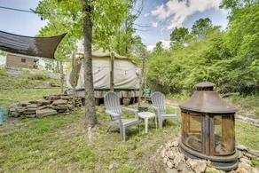 Unique Glamping Tent in Tennessee River Valley - Interior