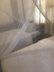 Melvic Inn - Room