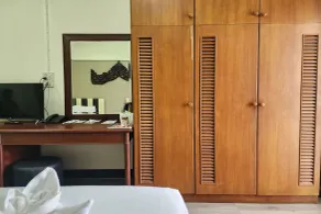 Kim Hotel At Bangplong - Rom