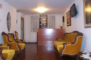 Las Palmeras Inn - Hall