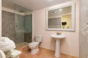 Hotel D' Cornelio & Spa - Bathroom