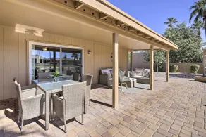 Stunning Sun Lakes Home w/ Beautiful Lake Views! - Interiør