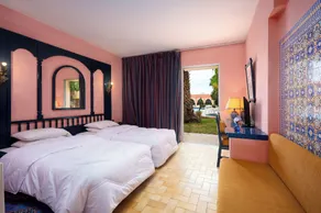 RS Hotel Karam Palace - Chambre
