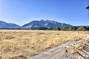 Near Hikes & Arkansas River: Mtn-View Getaway! - Interiör