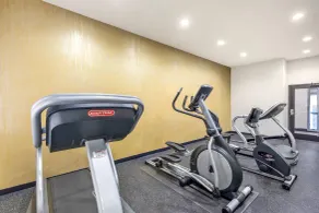 Comfort Inn & Suites Irving Las Colinas DFW - Salle de remise en forme