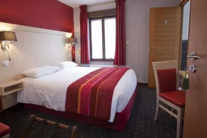 Hôtel L'Escale - Piscine & SPA - Zimmer
