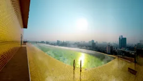 Dolce by Wyndham Hanoi Golden Lake - Pool