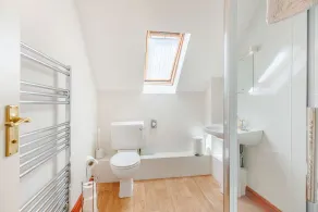 Byne Brook Cottage - Bathroom