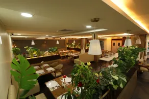 Hotel Pasupala Inn - Restaurant