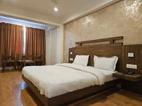 Hotel Gulab Pure Veg Restaurant - Room
