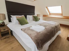 Dumbuie - Room