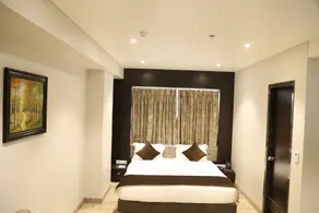 Hotel Virgo Sumeru - Room