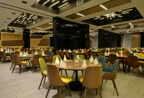 Hotel Hills Sarajevo Congress & Thermal Spa Resort - Restaurant