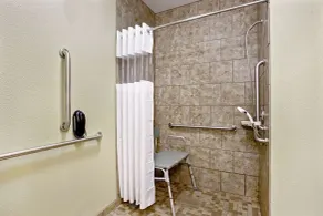 La Quinta by Wyndham Bismarck - Salle de bain