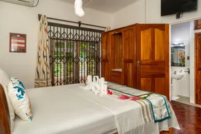 Jane's Serenity Guest house - Rum