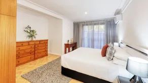 Mt Tamborine Stonehaven Manor - Zimmer