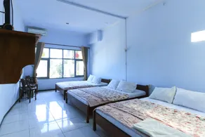 Hotel Bintang Mitra RedDoorz - Zimmer