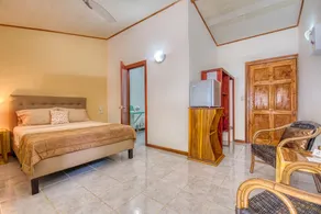 Yucca Beachfront Hotel - Room