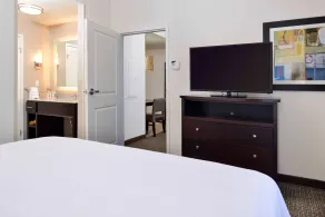 Homewood Columbia Laurel - Room