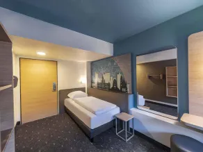 B&B HOTEL Leipzig-Schönefeld - Room