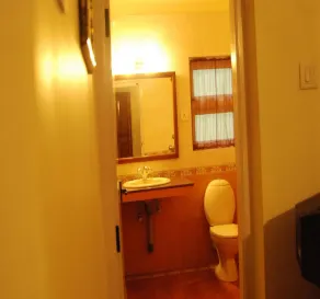 Bella Vista Homestay - Bathroom