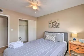 Hot Tub, Heated Pool & More! Relaxing Phoenix Home - Interiör