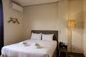 CREVICE HOTEL - Vue de la chambre