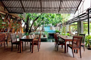 Central Place Hotel - Restaurant