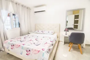 Asher's Apartments - Chambre