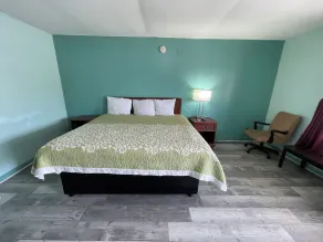 LAMPLIGHTER INN - Værelse